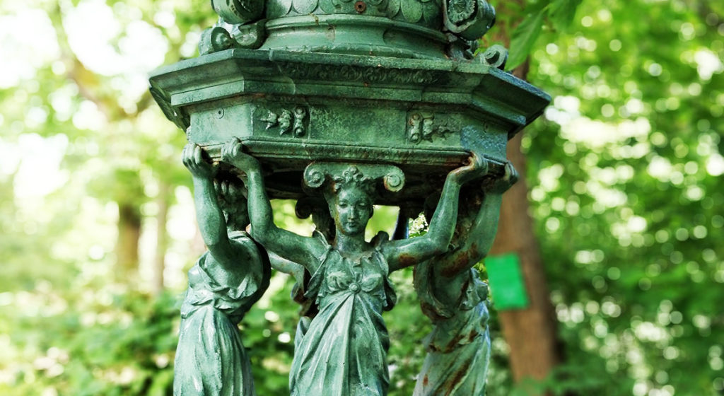 Fontaine Wallace dans les rues de Paris